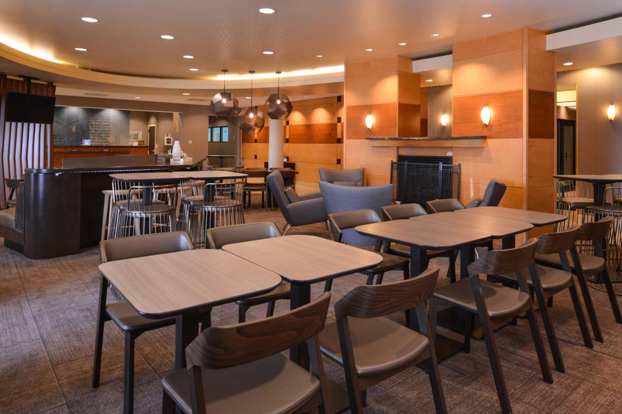 SpringHill Suites Pittsburgh Mills Tarentum Exterior foto