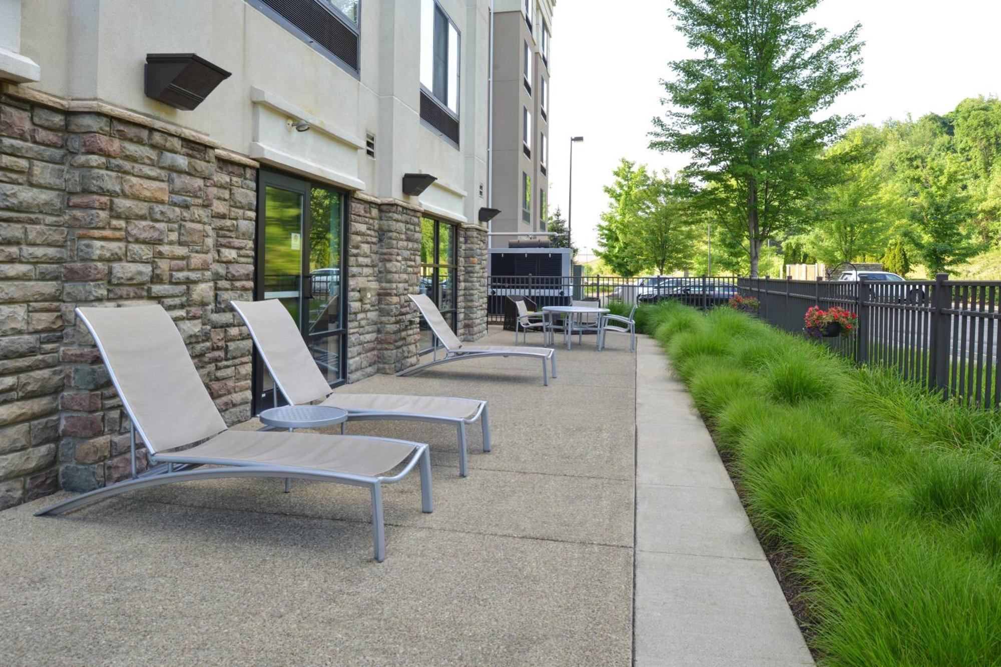 SpringHill Suites Pittsburgh Mills Tarentum Exterior foto